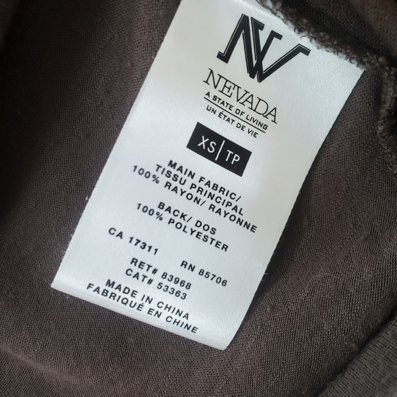 Beautiful embroidered top - Picture 6 of 6